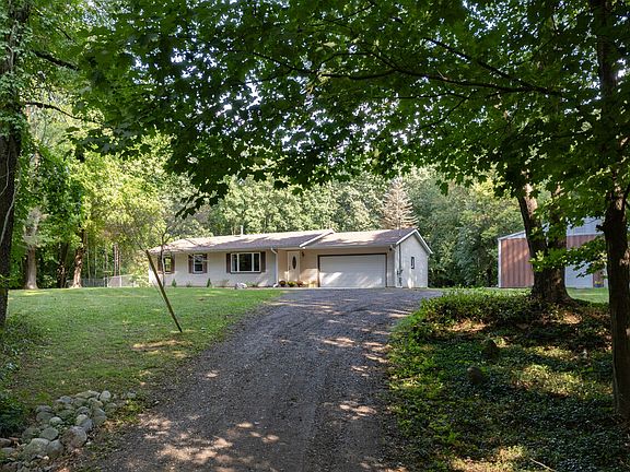 4th image of 5881 E Hj Ave