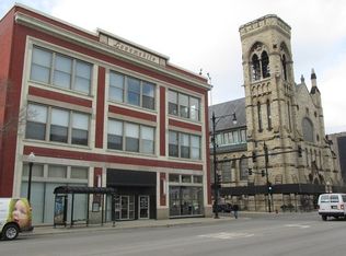 2000 S Michigan Ave APT 105, Chicago, IL
