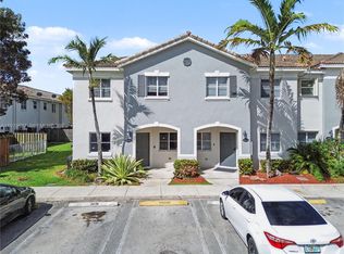 Venetia Grove, Homestead, FL 33035