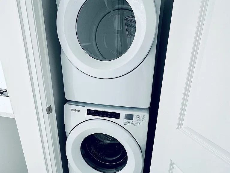 10 Gatineau Dr #1002 — Photo 8