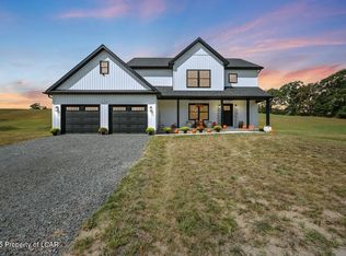 15 Shickshinny Lake Rd, Shickshinny, PA 18655