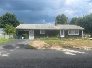 18 Harvard St, Rochester, NH 03867