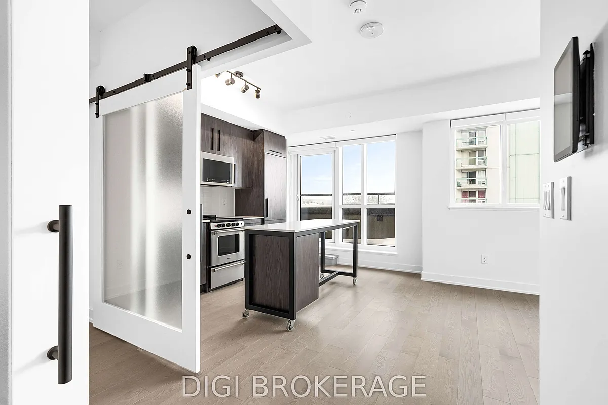 Building Photo - 560 Rideau St #413