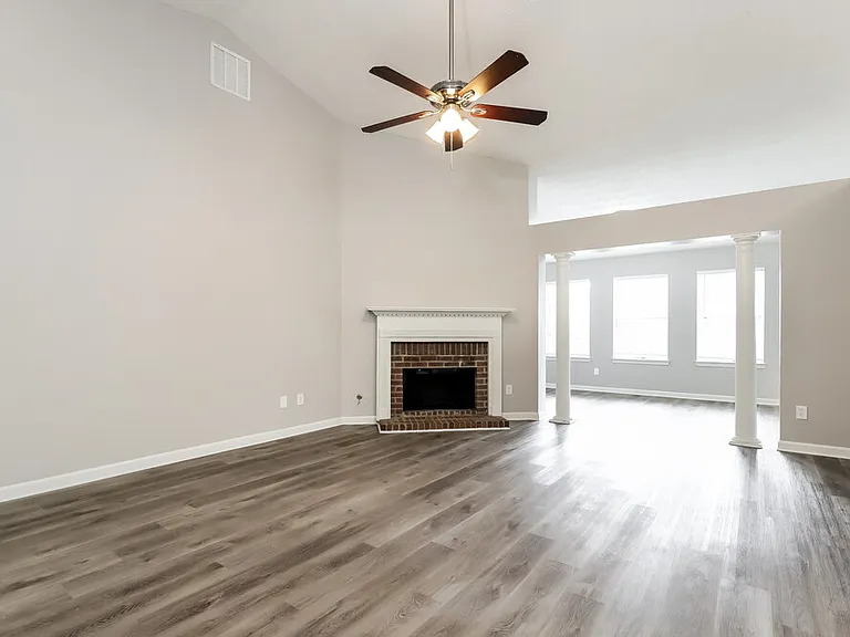 3208 Bradford Pear Dr — Photo 5