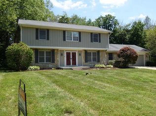 9111 Woodbridge Ct, Indianapolis, IN