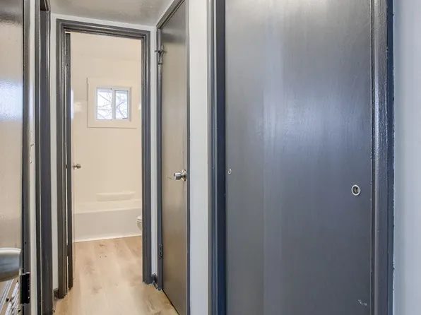 1015 N 47th Ave, Omaha, NE