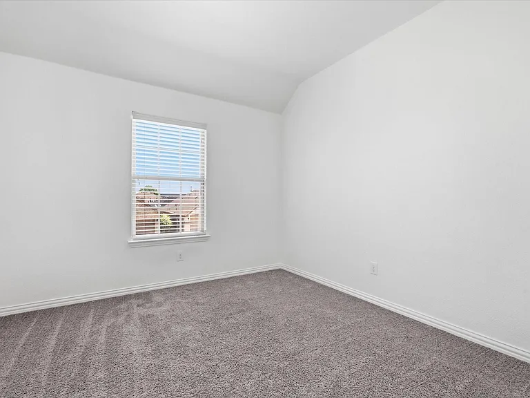 808 Bird Creek Dr — Photo 29