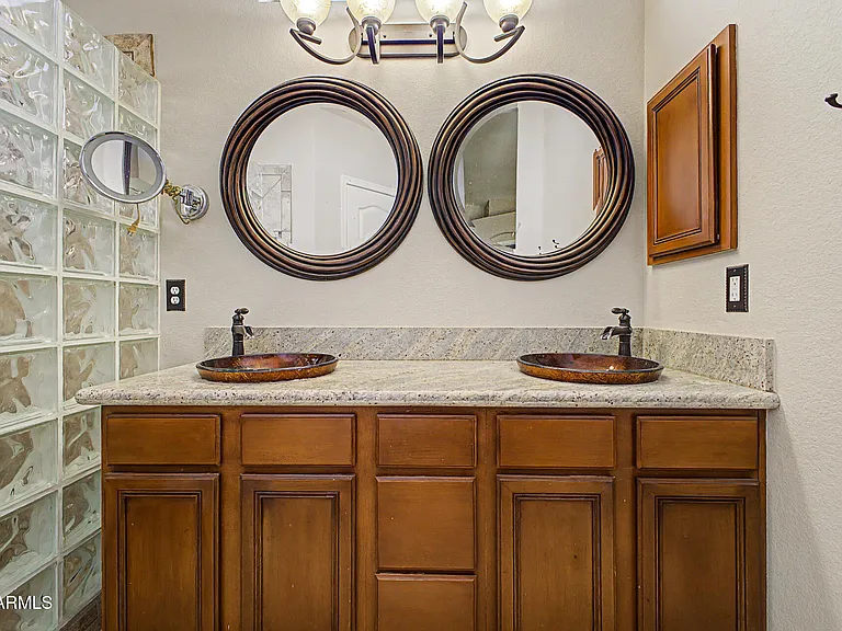 4319 E Tether Trl — Photo 25