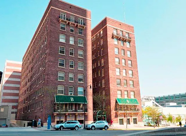 Building Photo - 29 S State St #110