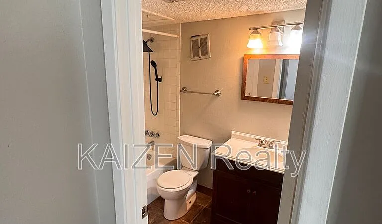 6774 Enchanted Oak Pl #4 — Photo 10