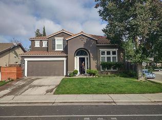 9549 E Park Dr, Elk Grove, CA