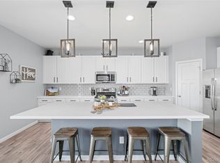 27867 E 8th Ave, Aurora, CO 80018