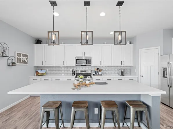 27867 E 8th Avenue, Aurora, CO 80018