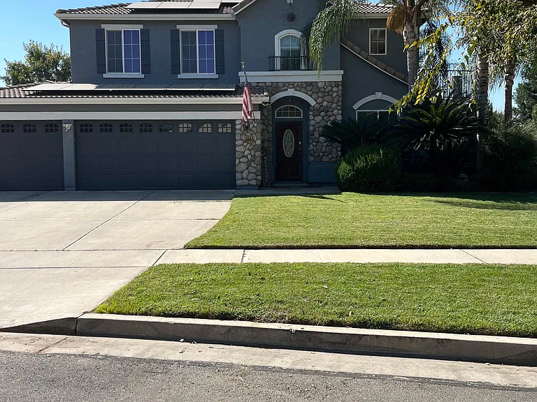 N Jackie St — Photo 1