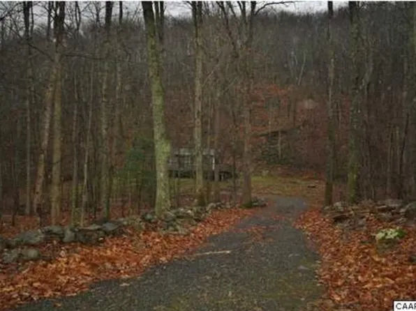 1434 Bull Yearling Rd, Stanardsville, VA 22973