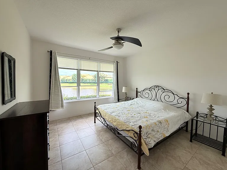 3408 Fallbrook Dr — Photo 14