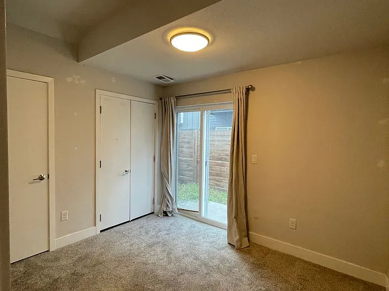 5552 W 10th Pl — Photo 4