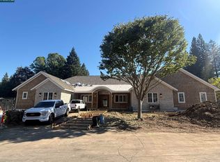 10 Corwin Dr, Alamo, CA 94507