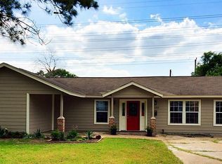 1403 Buescher Dr, Houston, TX 77043