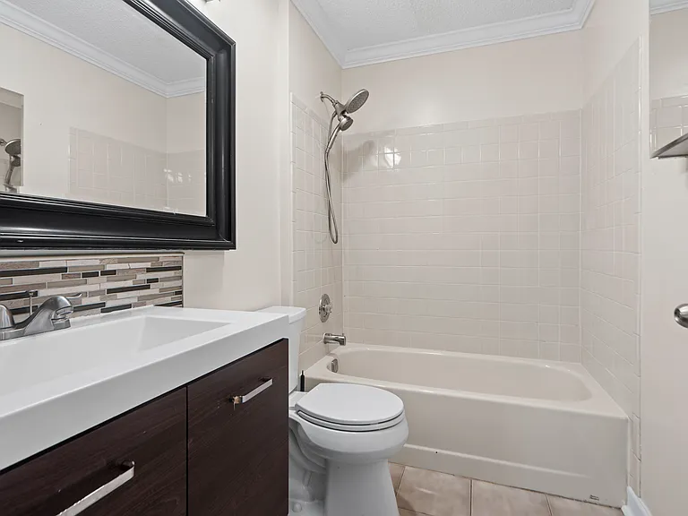 24 Amberly Ct #0 — Photo 11