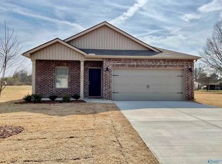 17801 Denham Cir, Athens, AL 35611