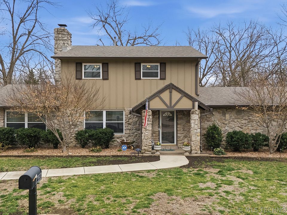 1st image of 2358 London Ln