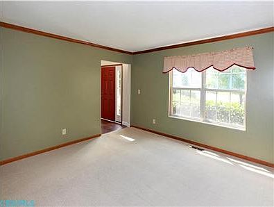 4th image of 5841 Honors Ct