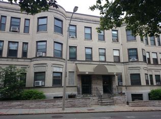 39 Saint Paul St #G2, Brookline, MA 02446