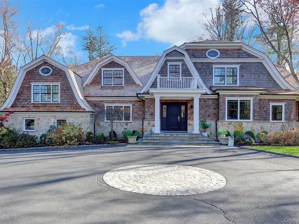 119 Wheatley Road, Old Westbury, NY 11568