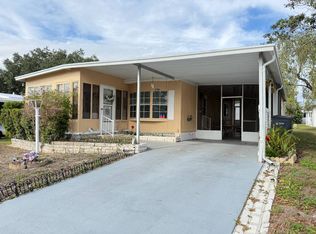 2202 Miramont Cir, Valrico, FL 33594