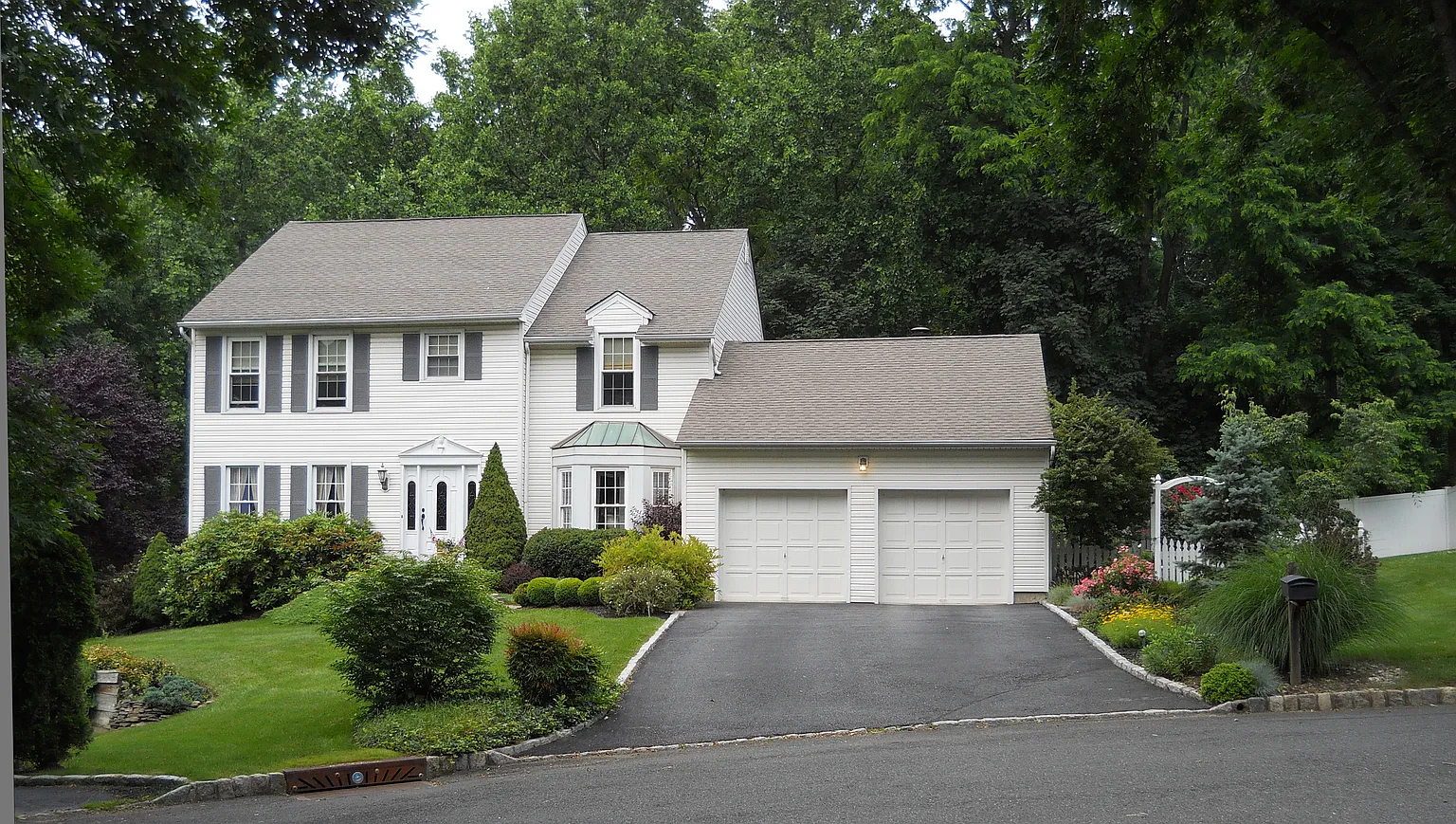 9 Tiffany Rd photo 1