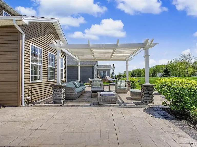 46 Eagleview Dr — Photo 46