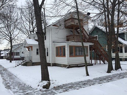 3rd image of 240 Wadsworth Ave #2