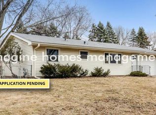 2133 Shale Ln, Eagan, MN 55122