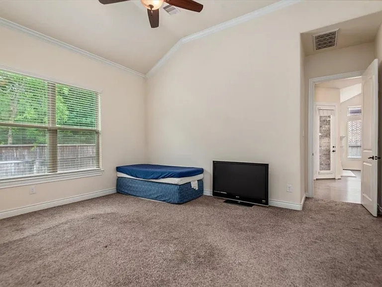 23034 Creek Park Dr — Photo 25