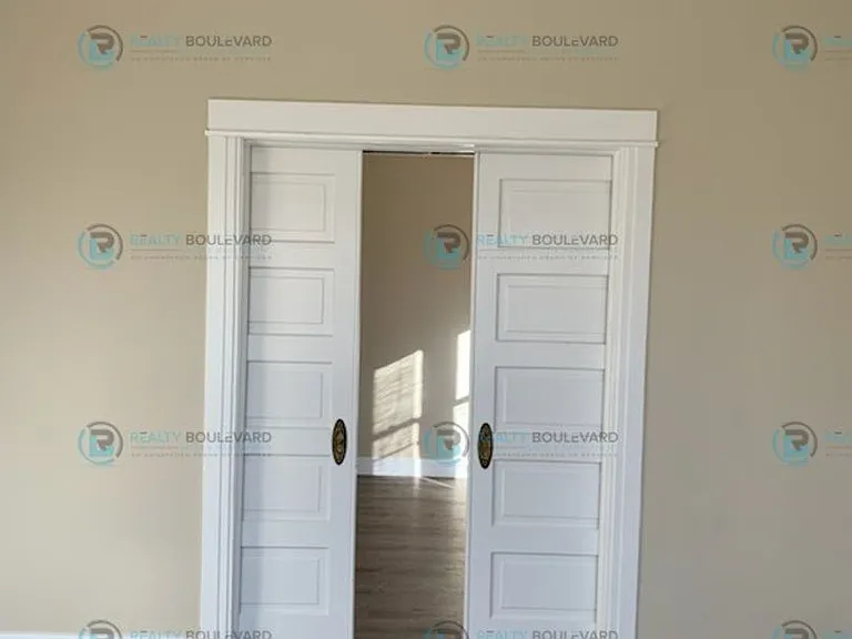245 W Taylor St — Photo 13