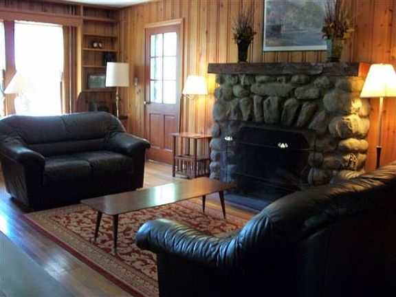 Craftsman Livingroom