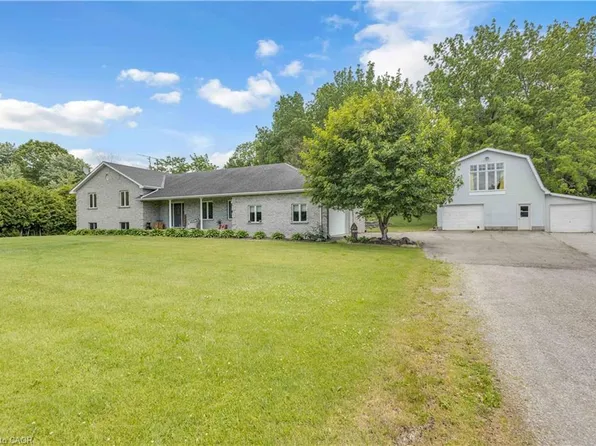 1306 Saint Johns Rd W, Norfolk County, ON N3Y 4K1
