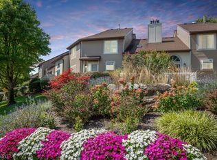 3711 Park Pl, Springfield, NJ 07081