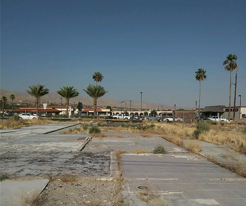 1st image of 13105 Palm Dr
