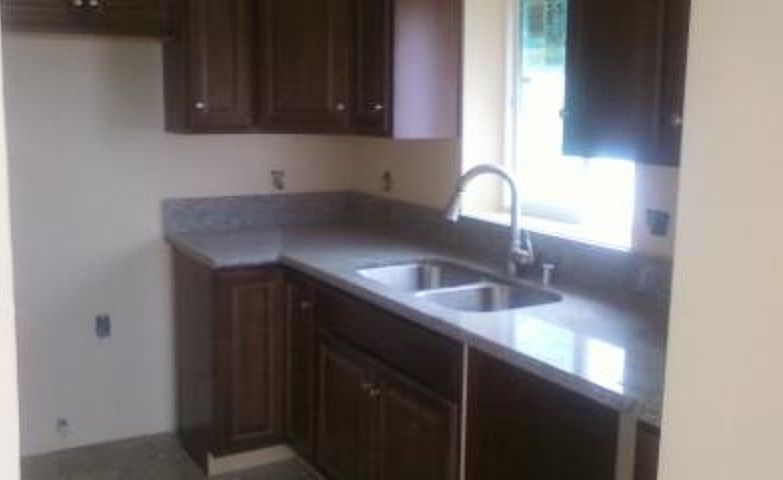 2nd image of 4067 Broadway