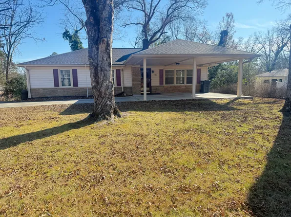 227 Mountain View Dr, Gainesville, GA 30501