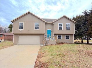 212 N 71st St, Kansas City, KS 66112
