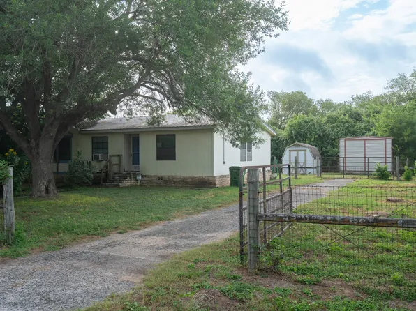 2774 Citation Dr, Del Valle, TX 78617