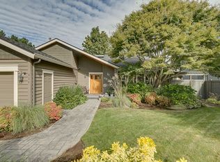 824 9th Ave S, Kirkland, WA 98033