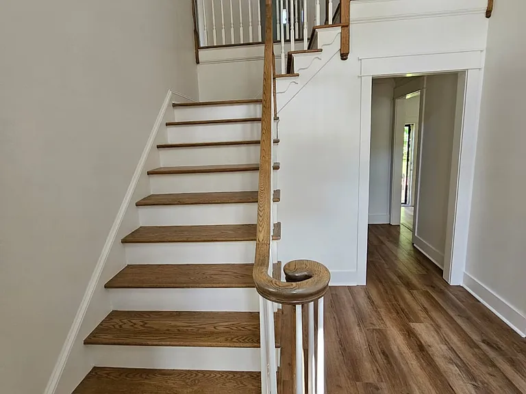 3020 Laurinburg Cir — Photo 1