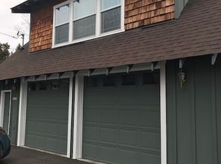 1637 NW 4th St APT 2, Bend, OR 97703