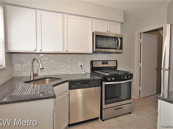 2nd image of 3228 Coolidge Hwy #1