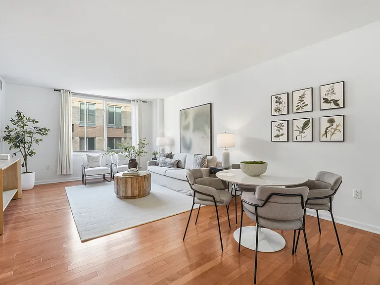 440 L St NW #809 — Photo 3