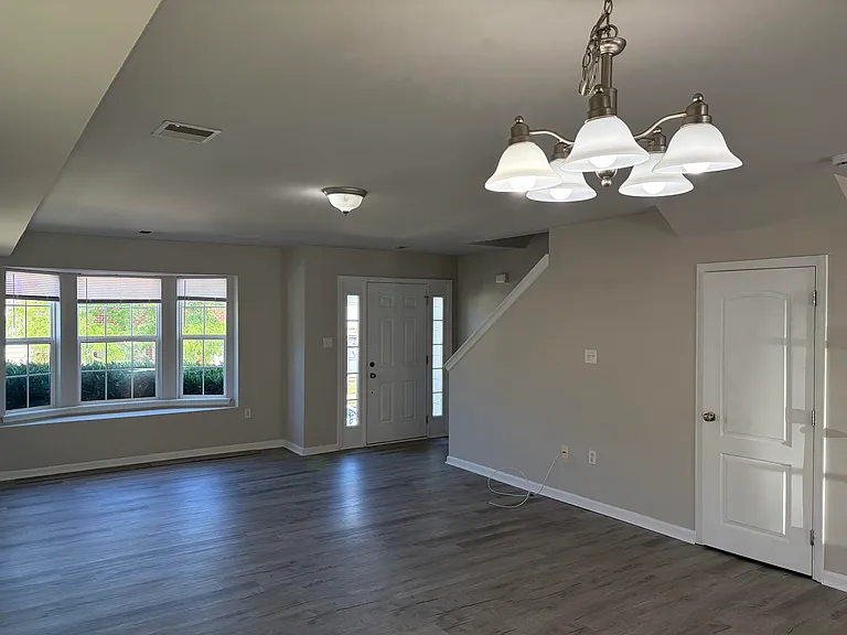 128 Cobbler Ln — Photo 8